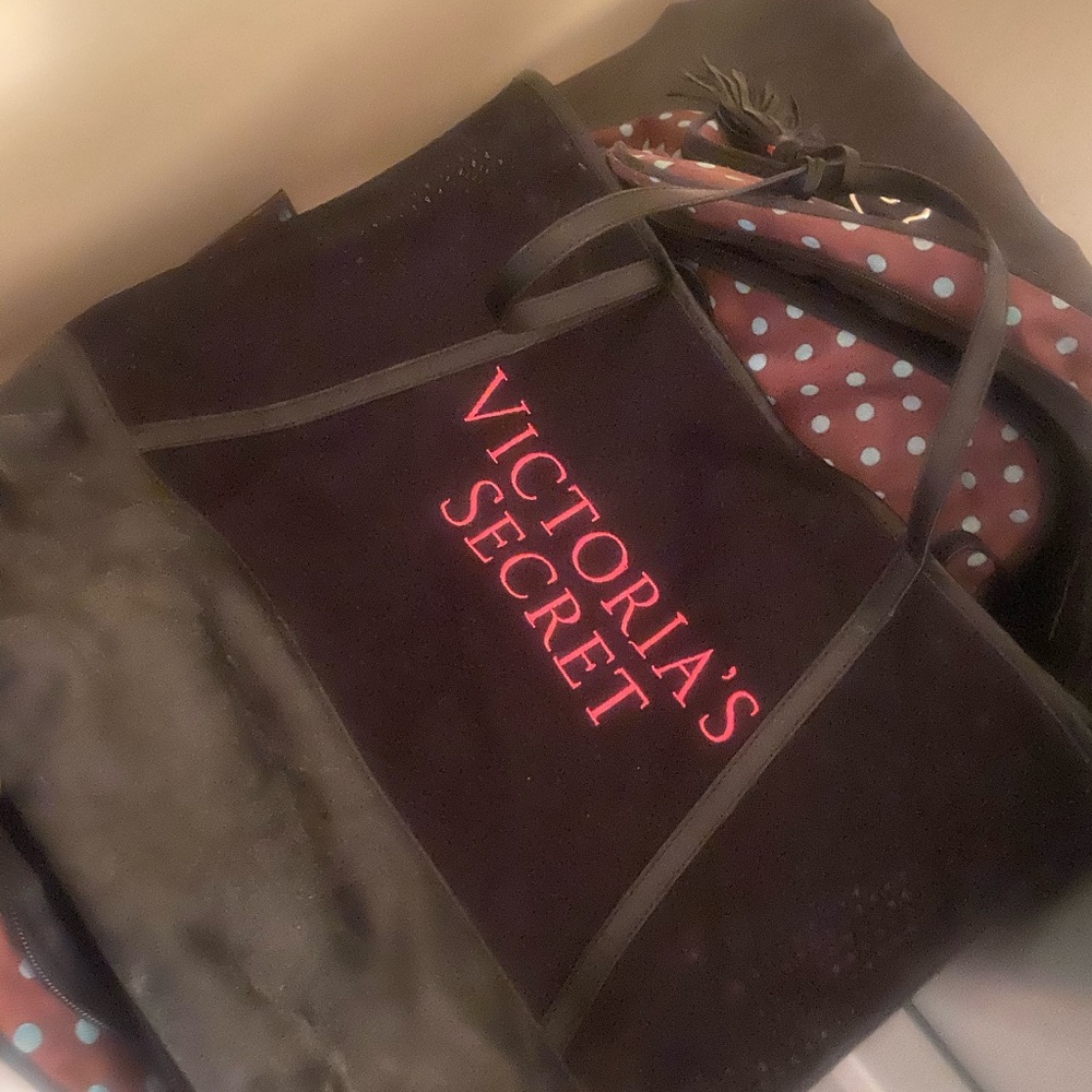 Bags - Picture 2 of 5